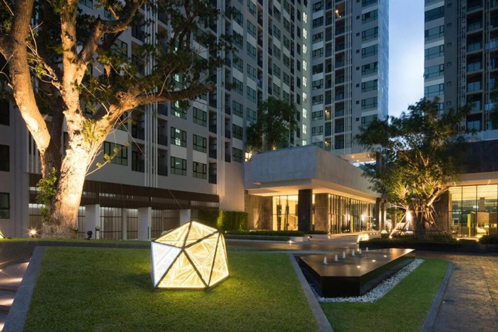 The Base Condo Center Of Pattaya Rooftop Swimming Pool Εξωτερικό φωτογραφία