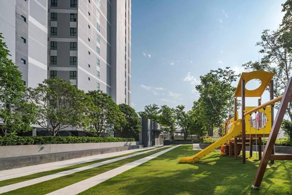 The Base Condo Center Of Pattaya Rooftop Swimming Pool Εξωτερικό φωτογραφία