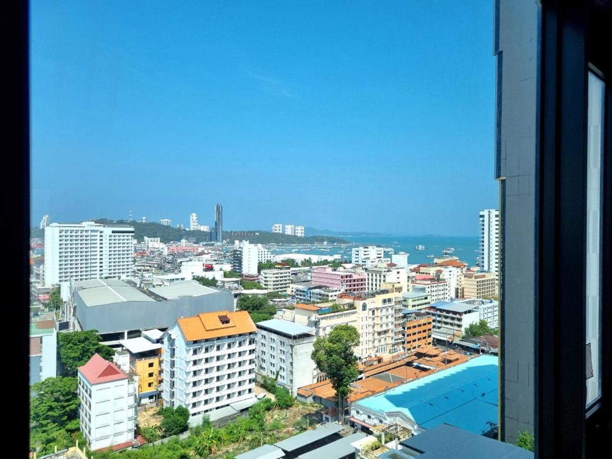 The Base Condo Center Of Pattaya Rooftop Swimming Pool Εξωτερικό φωτογραφία