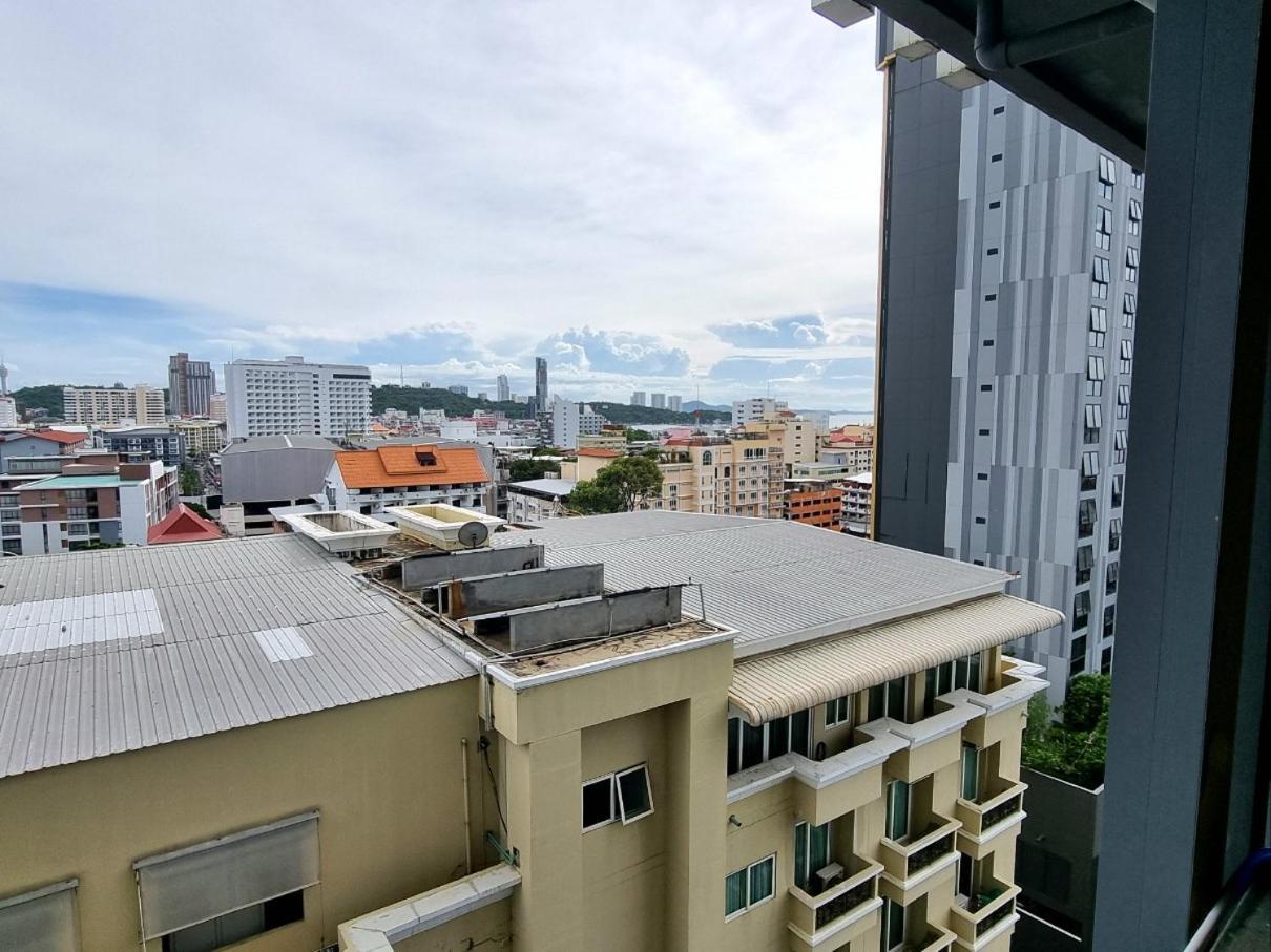 The Base Condo Center Of Pattaya Rooftop Swimming Pool Εξωτερικό φωτογραφία