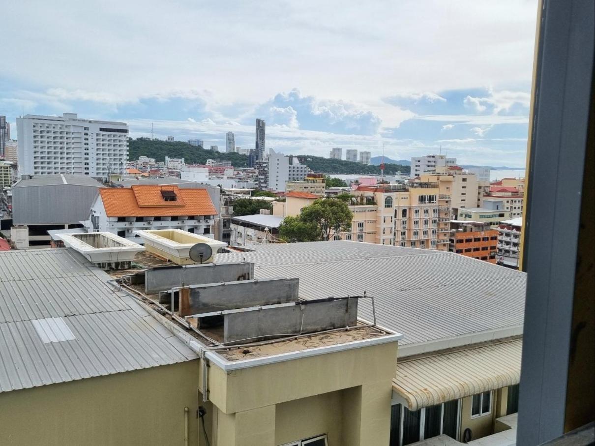 The Base Condo Center Of Pattaya Rooftop Swimming Pool Εξωτερικό φωτογραφία